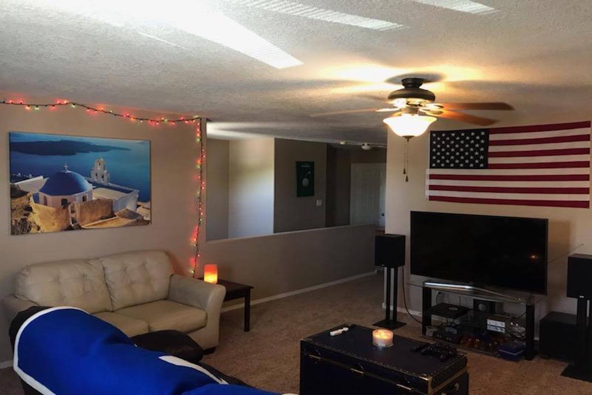 11 Reasons to Rent a Room to Military Members