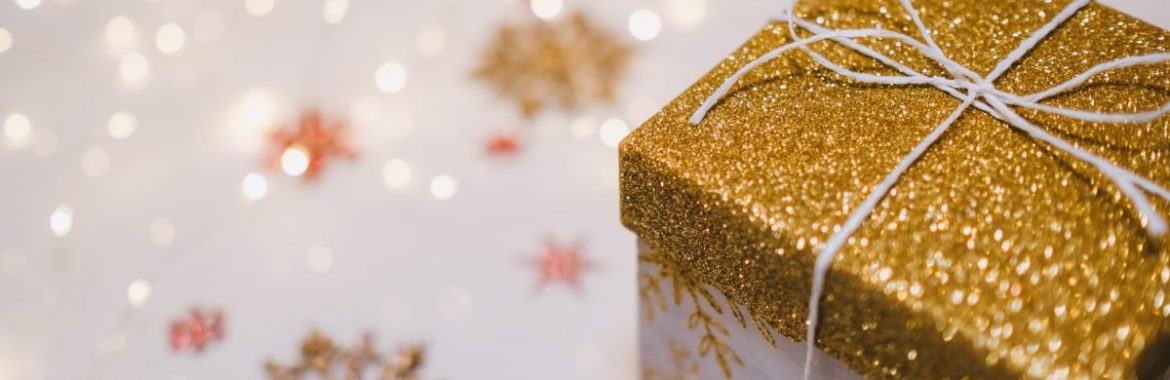 4 Reasons Why a White Elephant Gift Exchange Wins the Holiday Season
